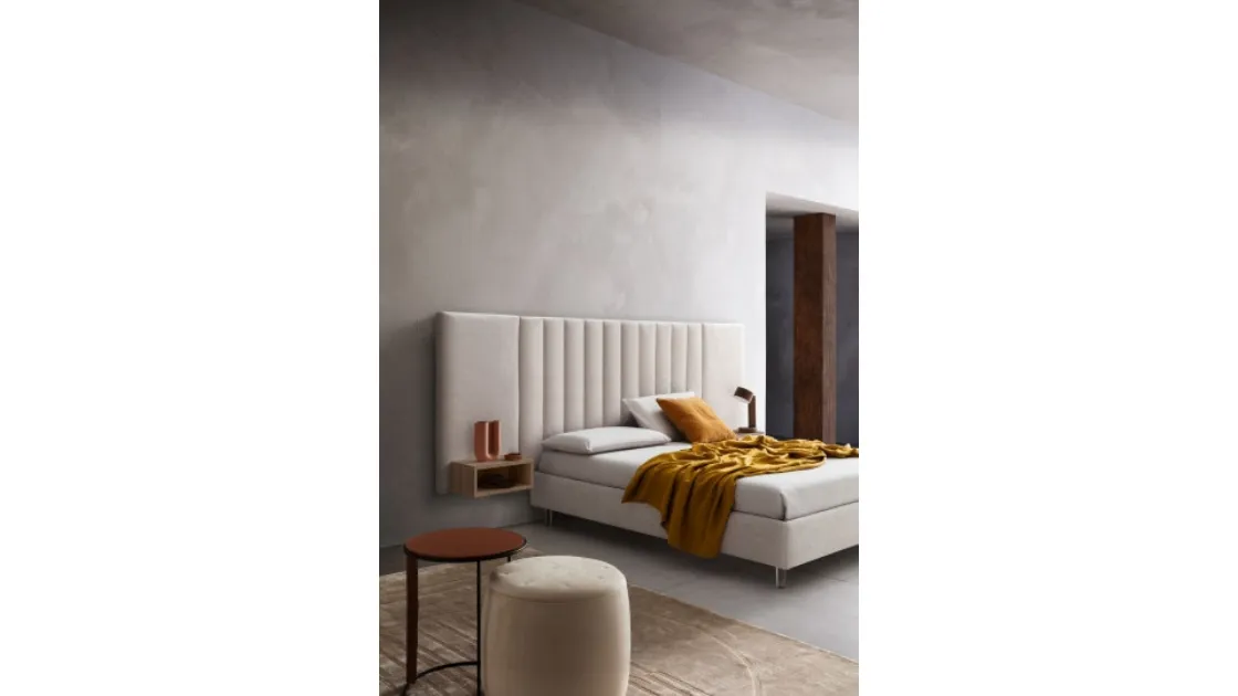 Letto Tile in tessuto imbottito di Le Comfort